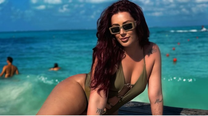 ronela hajati