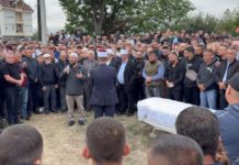 I jepet lamtumira e fundit vëllait të Gjestit