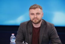 Tasholli: “Liria ka Emër” nuk ndalet, synojmë peticion me mbi 500 mijë nënshkrime për ish-krerët e UÇK-së